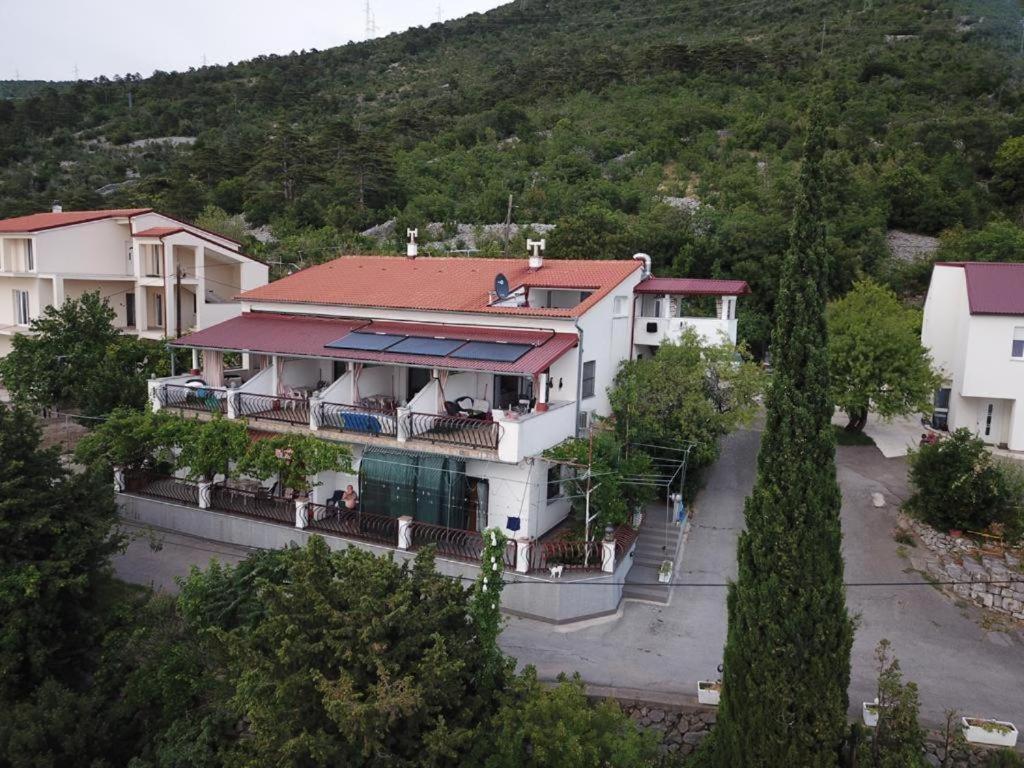 Ferienwohnung Mali Delfin Sveti Juraj Exterior foto