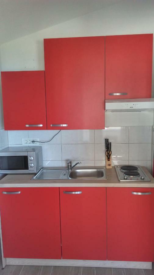 Ferienwohnung Mali Delfin Sveti Juraj Exterior foto
